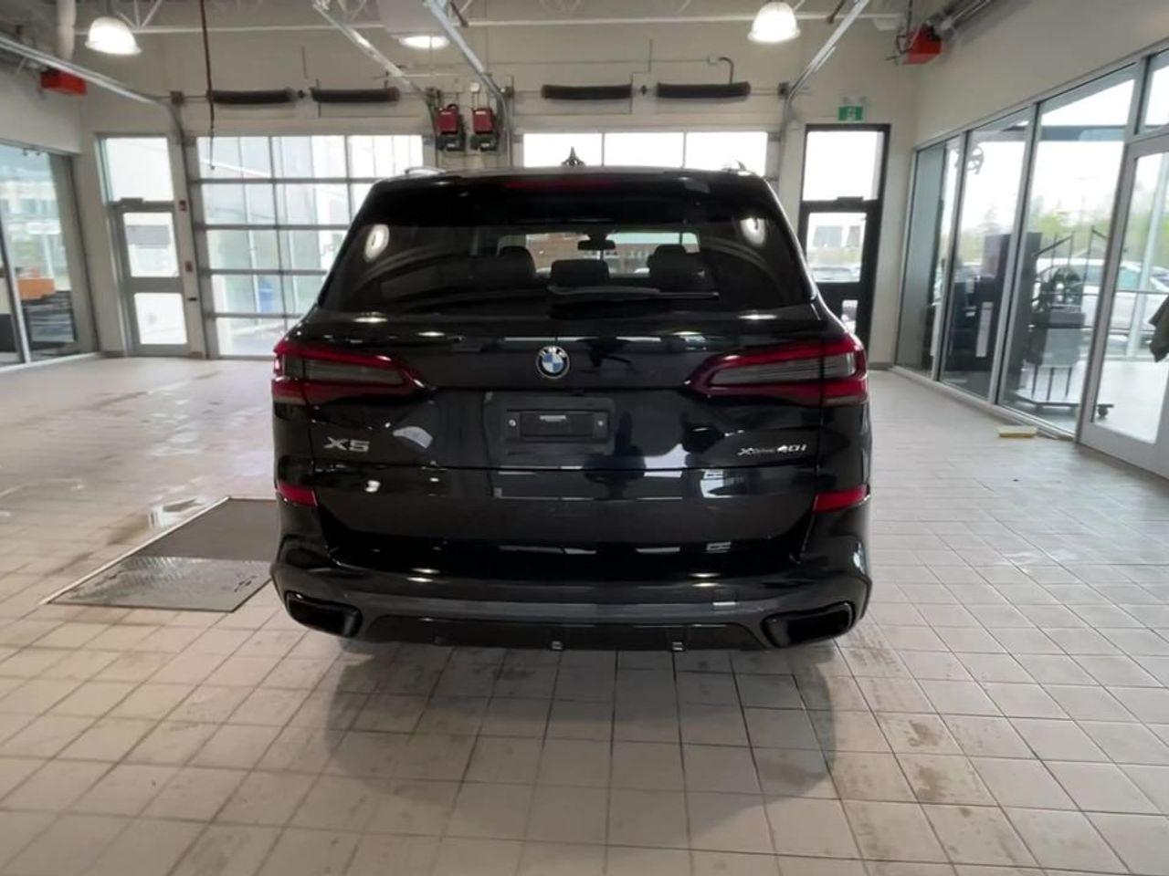2021 BMW X5 XDrive40i-3