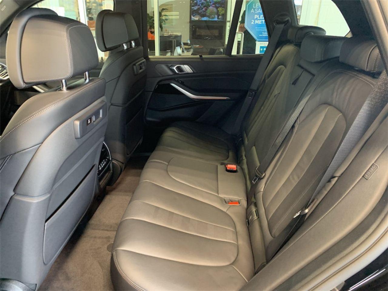 2021 BMW X5 XDrive40i-3
