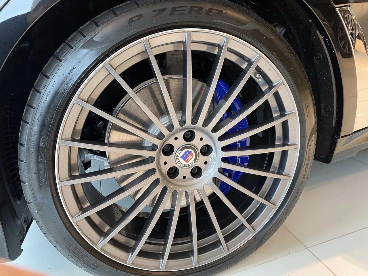 2021 BMW X7 M50i-4