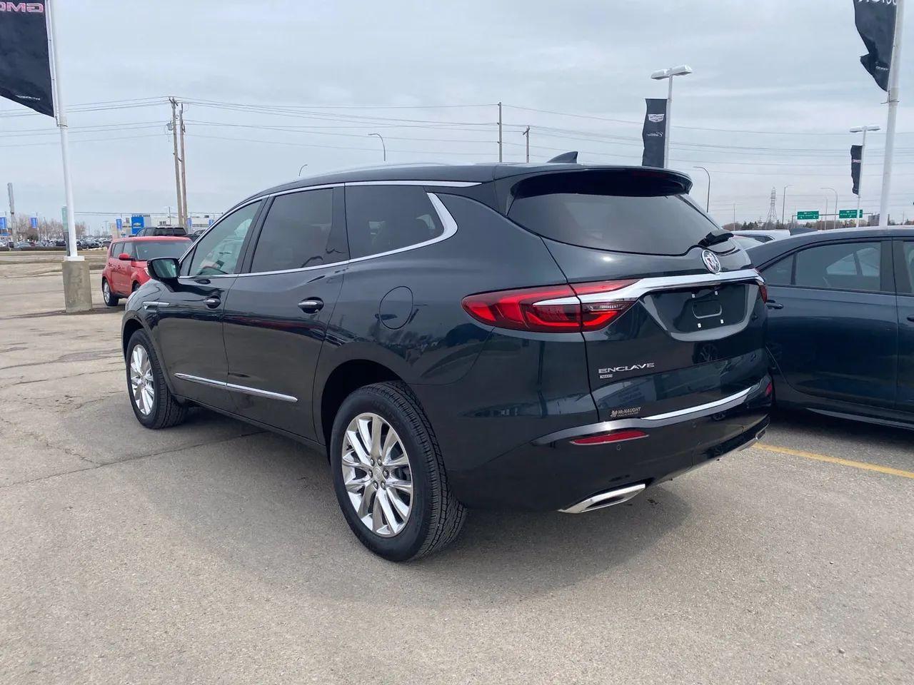 2021 Buick Enclave Essence-4