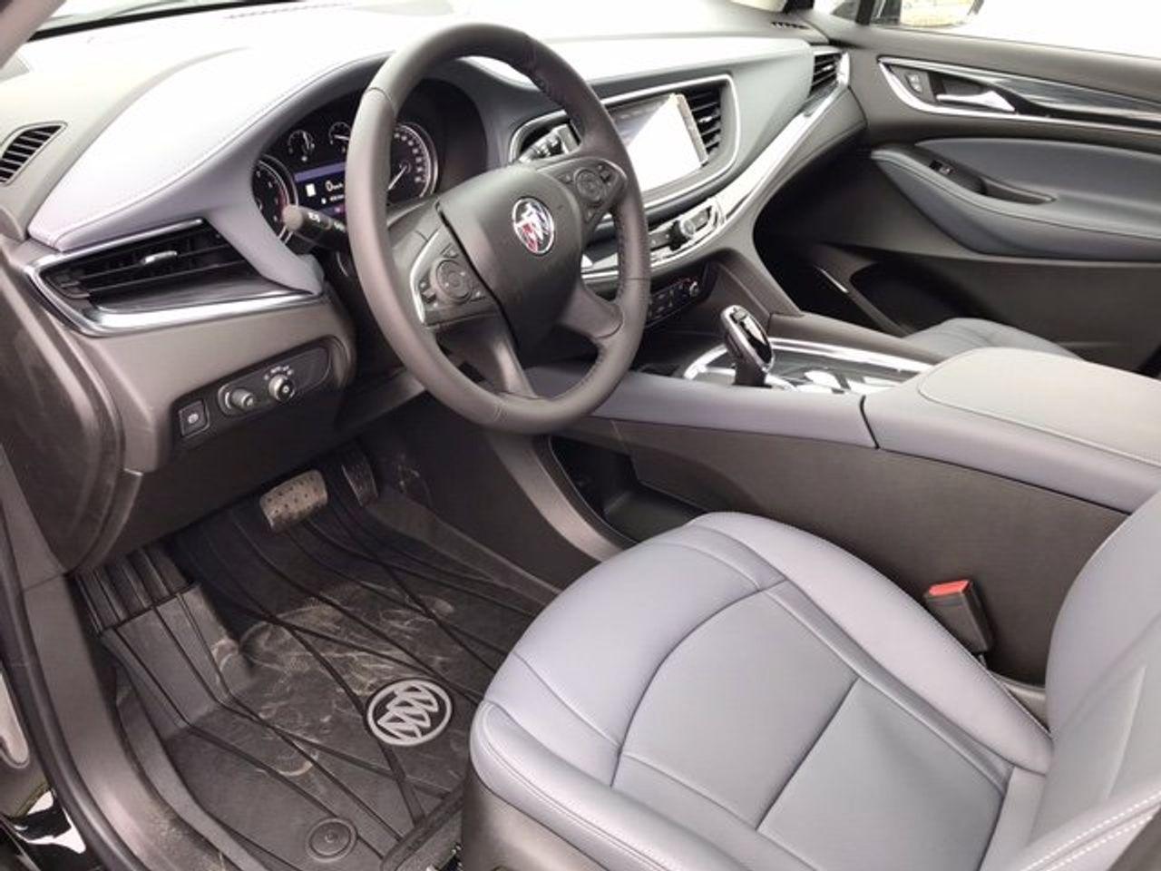 2021 Buick Enclave Essence-4