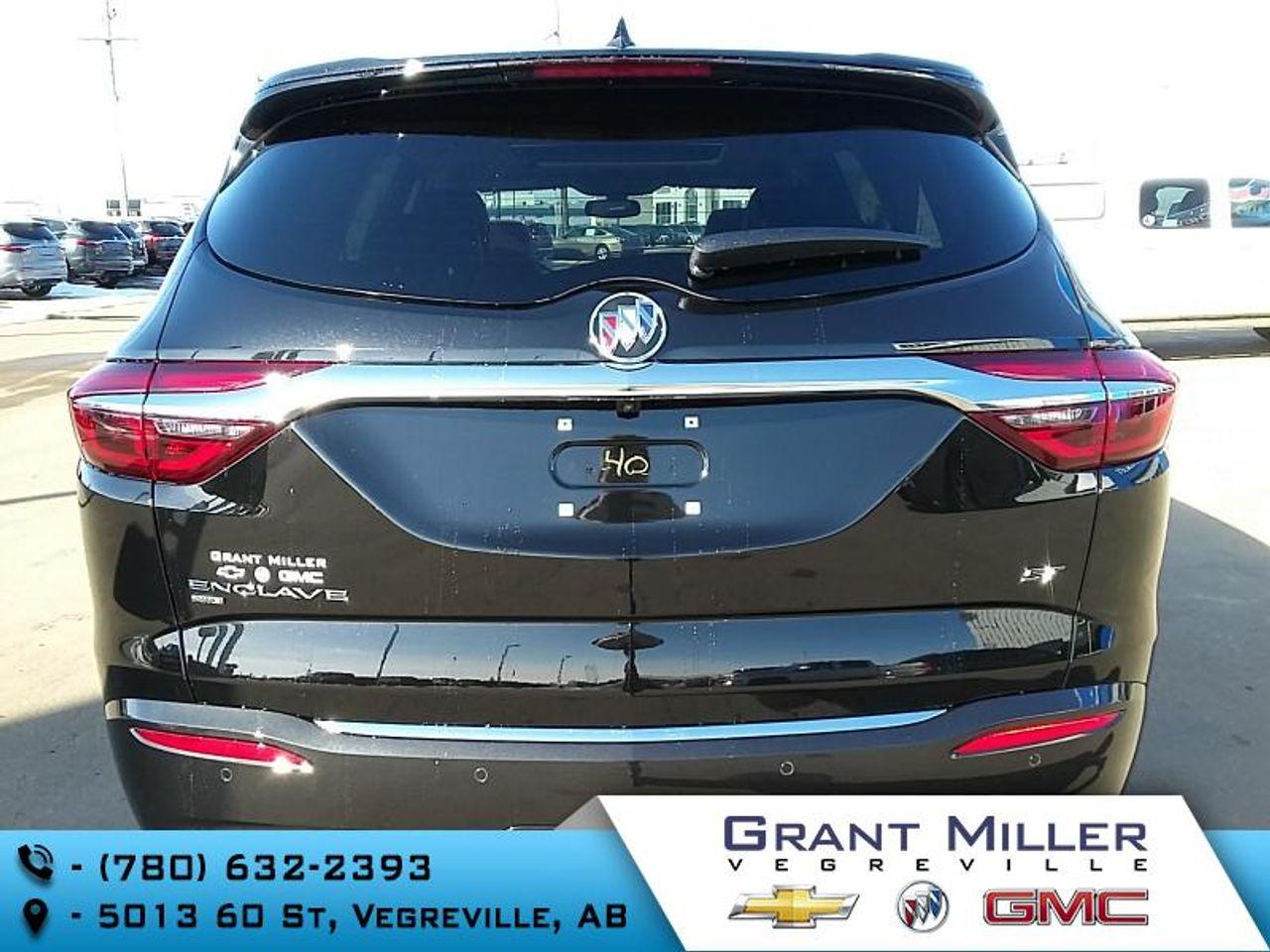 2021 Buick Enclave Essence-3