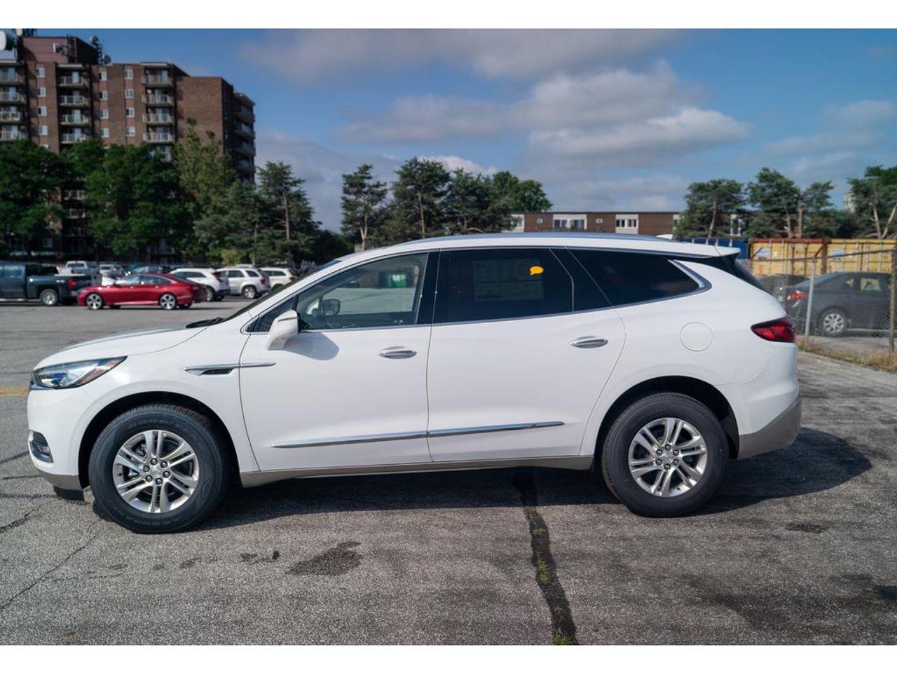 2021 Buick Enclave Essence-2