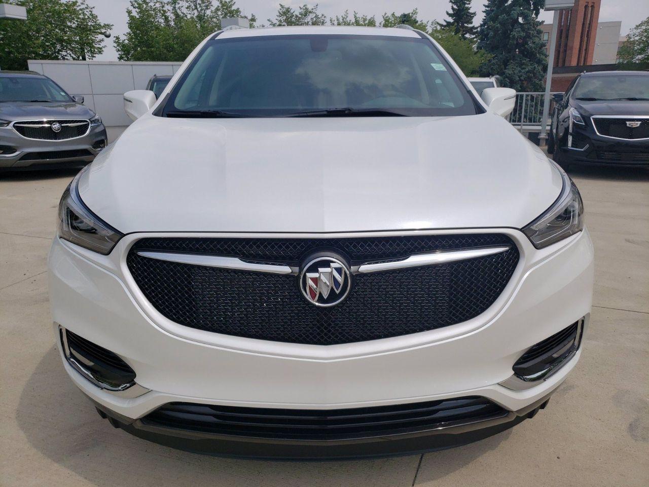 2021 Buick Enclave Essence-1
