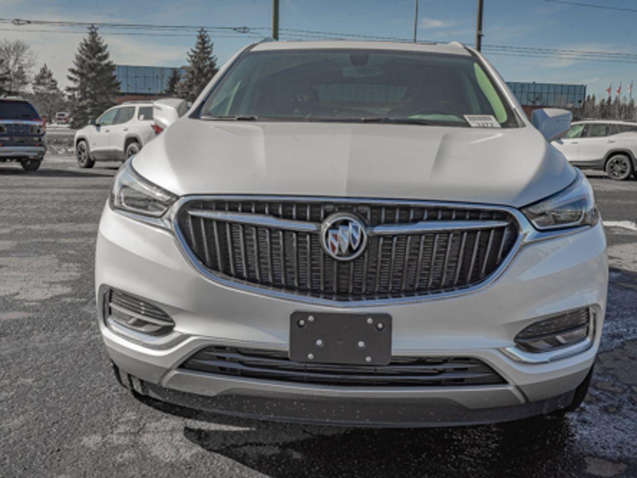 2021 Buick Enclave Essence-1