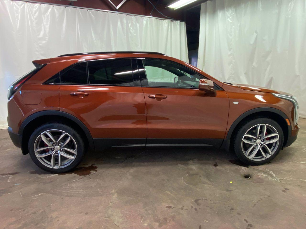 2021 Cadillac XT4 -4