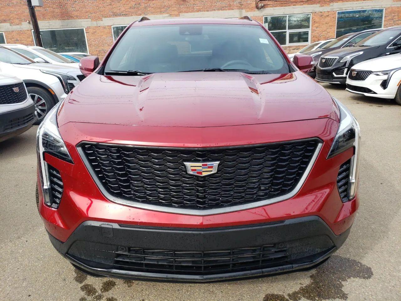 2021 Cadillac XT4 Sport-1