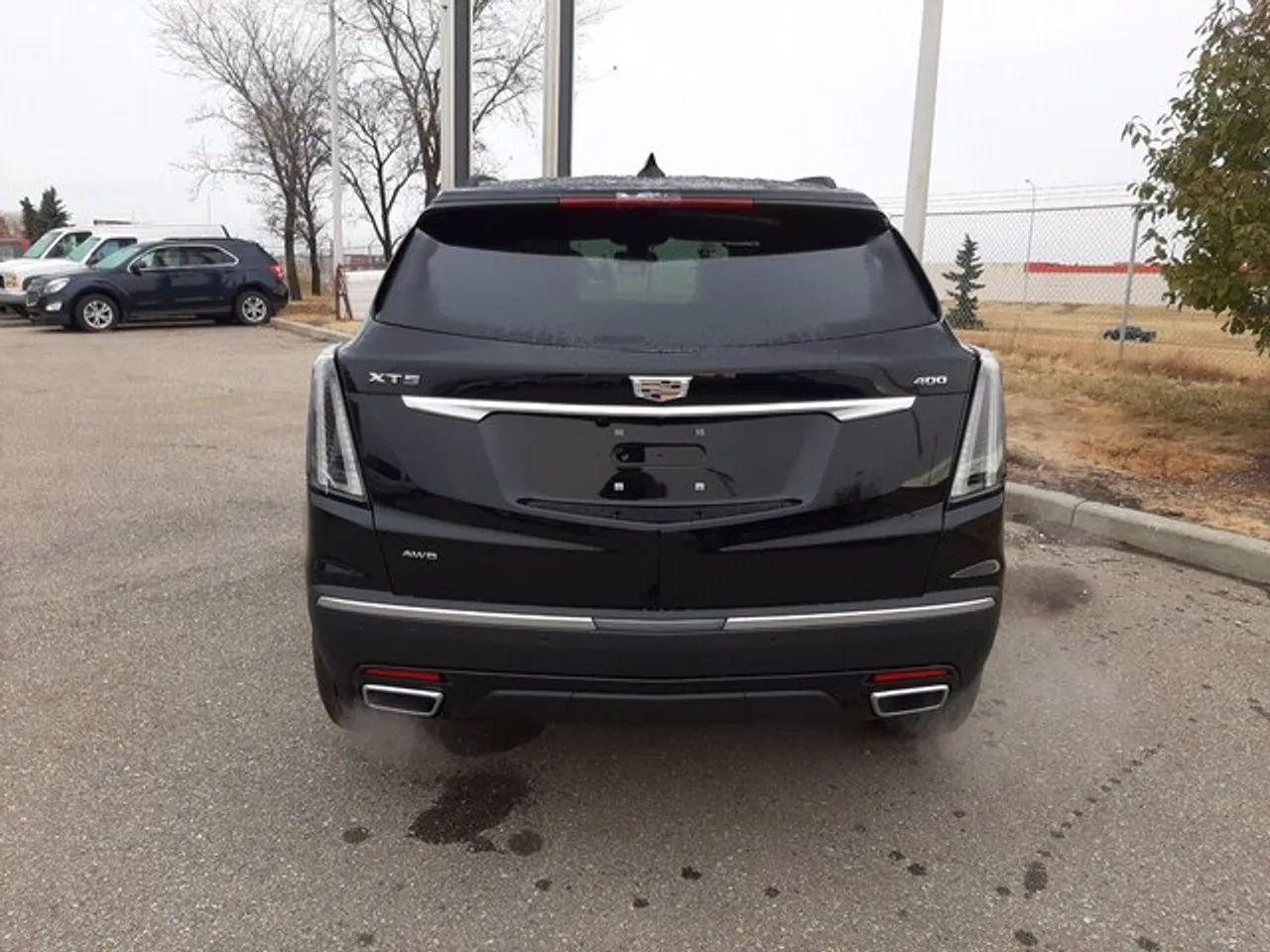 2021 Cadillac XT5 Sport-2