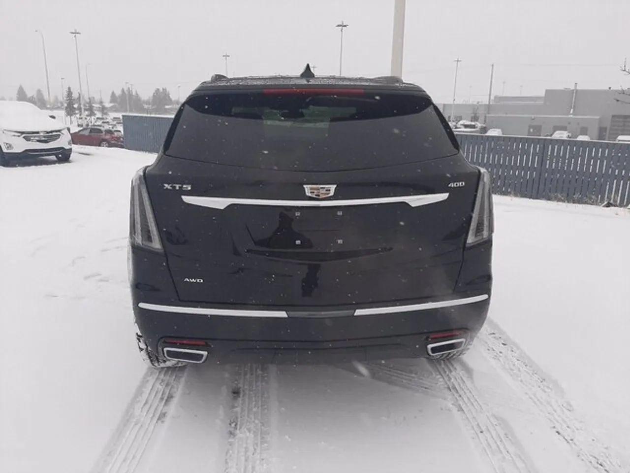 2021 Cadillac XT5 Sport-2