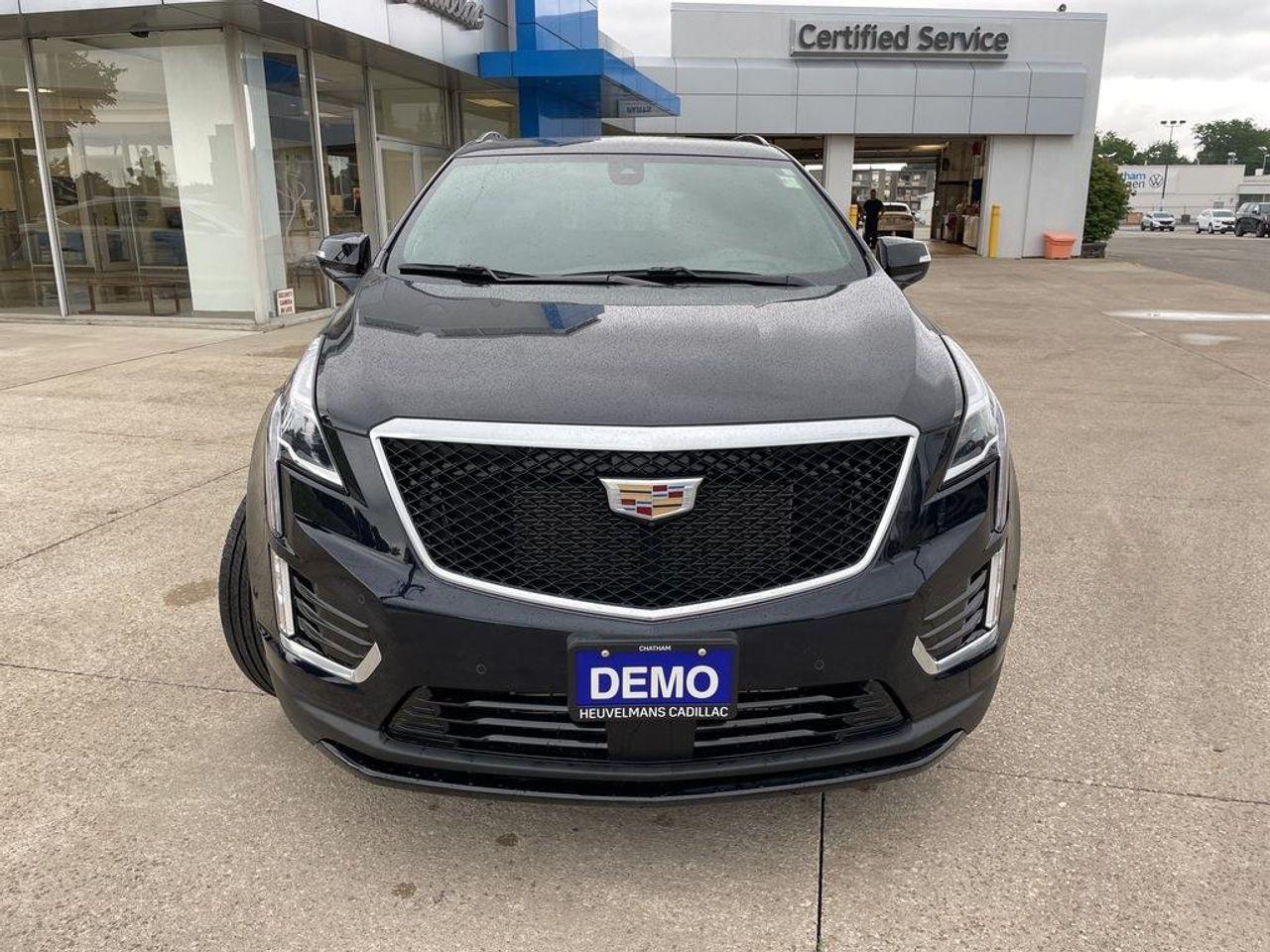 2021 Cadillac XT5 Sport-1