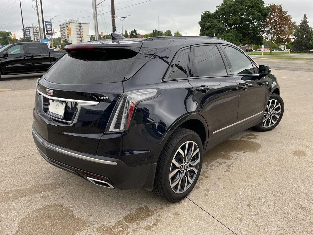 2021 Cadillac XT5 Sport-3