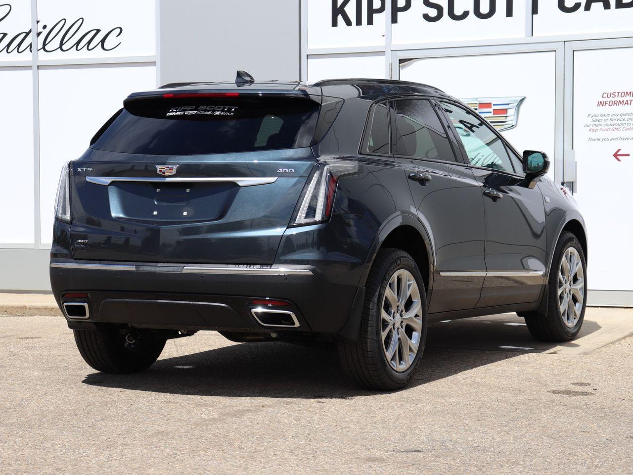 2021 Cadillac XT5 Sport-3