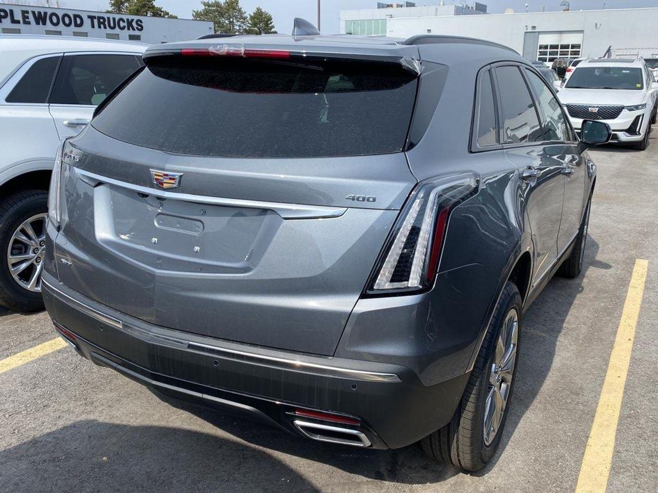 2021 Cadillac XT5 Sport-3