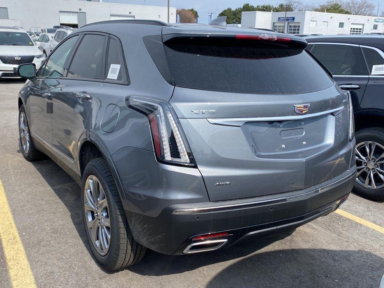 2021 Cadillac XT5 Sport-4