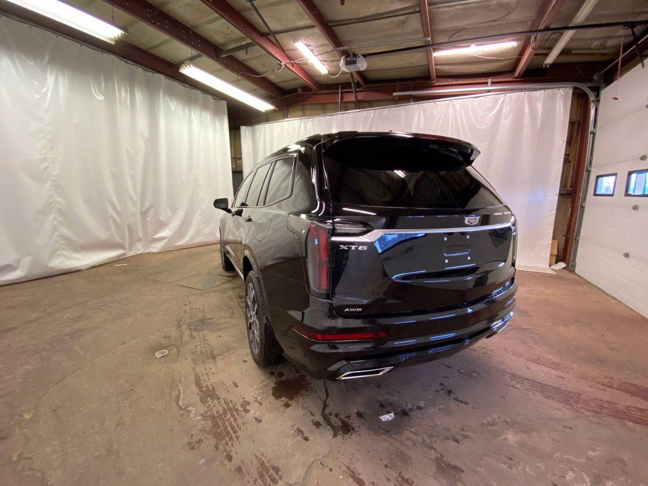2021 Cadillac XT6 Sport-4