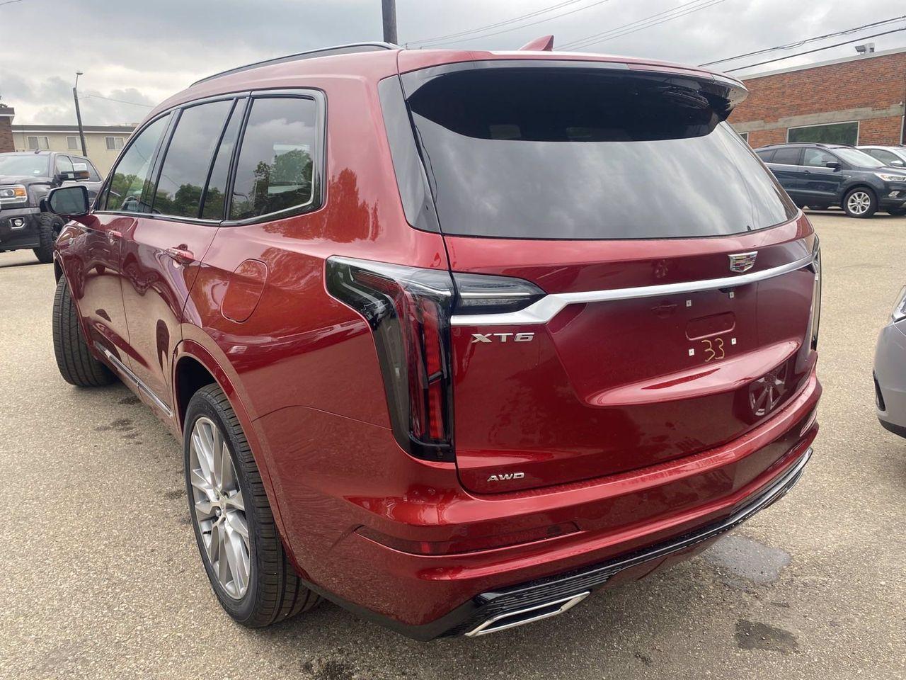 2021 Cadillac XT6 Sport-3