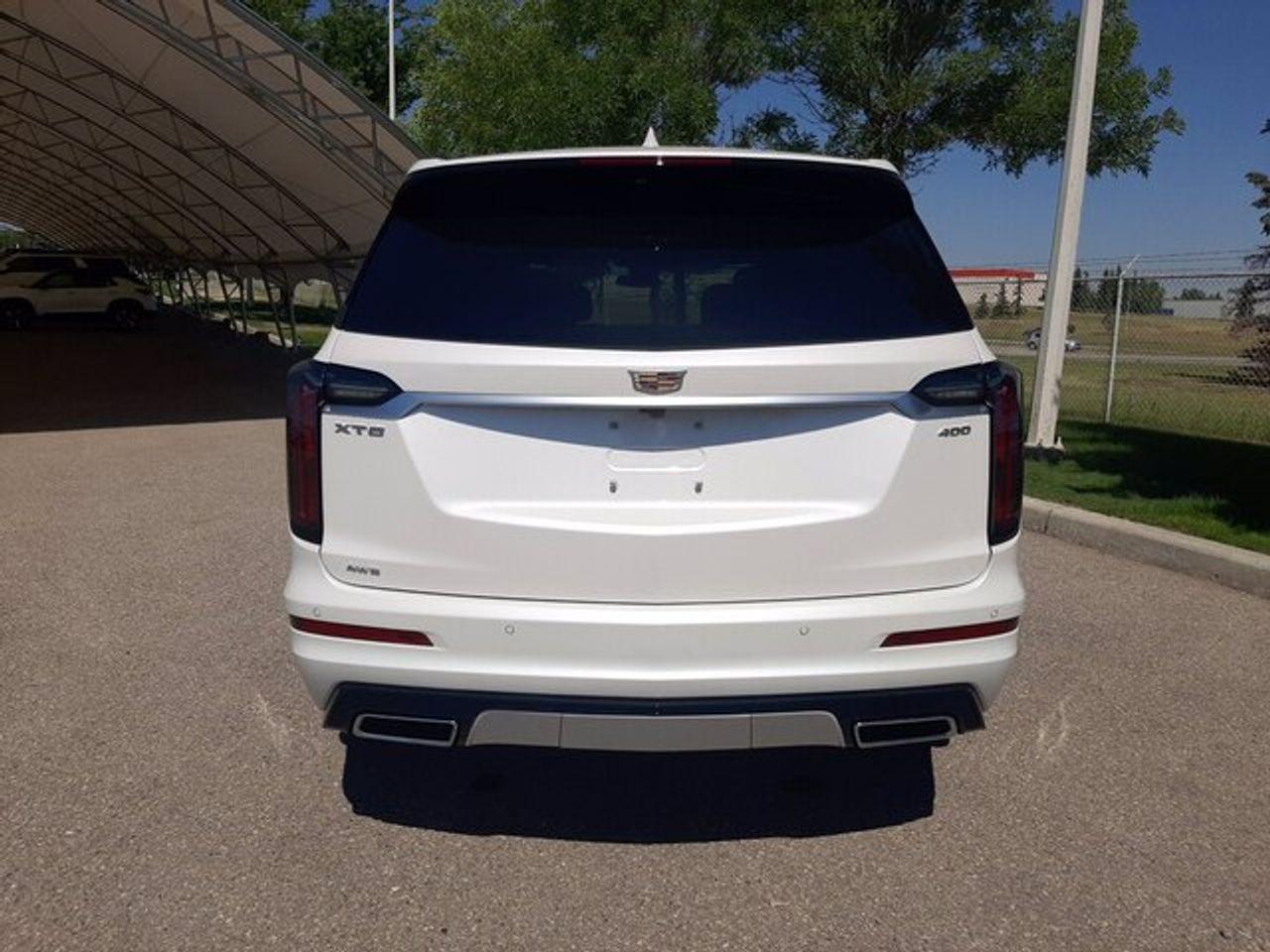 2021 Cadillac XT6 Sport-2