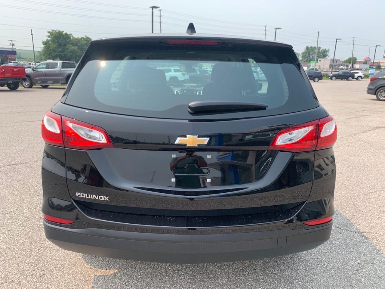 2021 Chevrolet Equinox LS-4