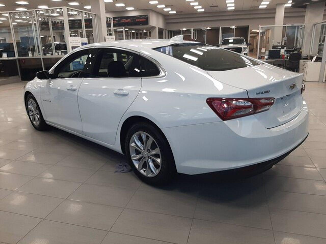 2021 Chevrolet Malibu LT-1