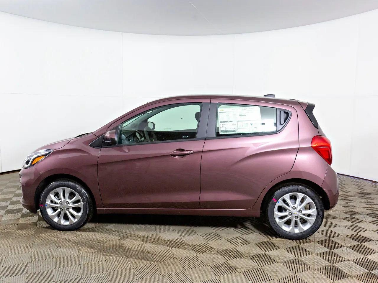 2021 Chevrolet Spark 1LT-4