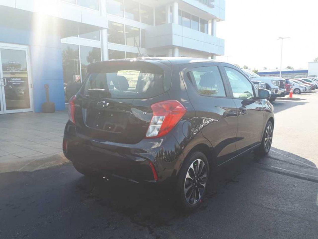 2021 Chevrolet Spark 1LT-4