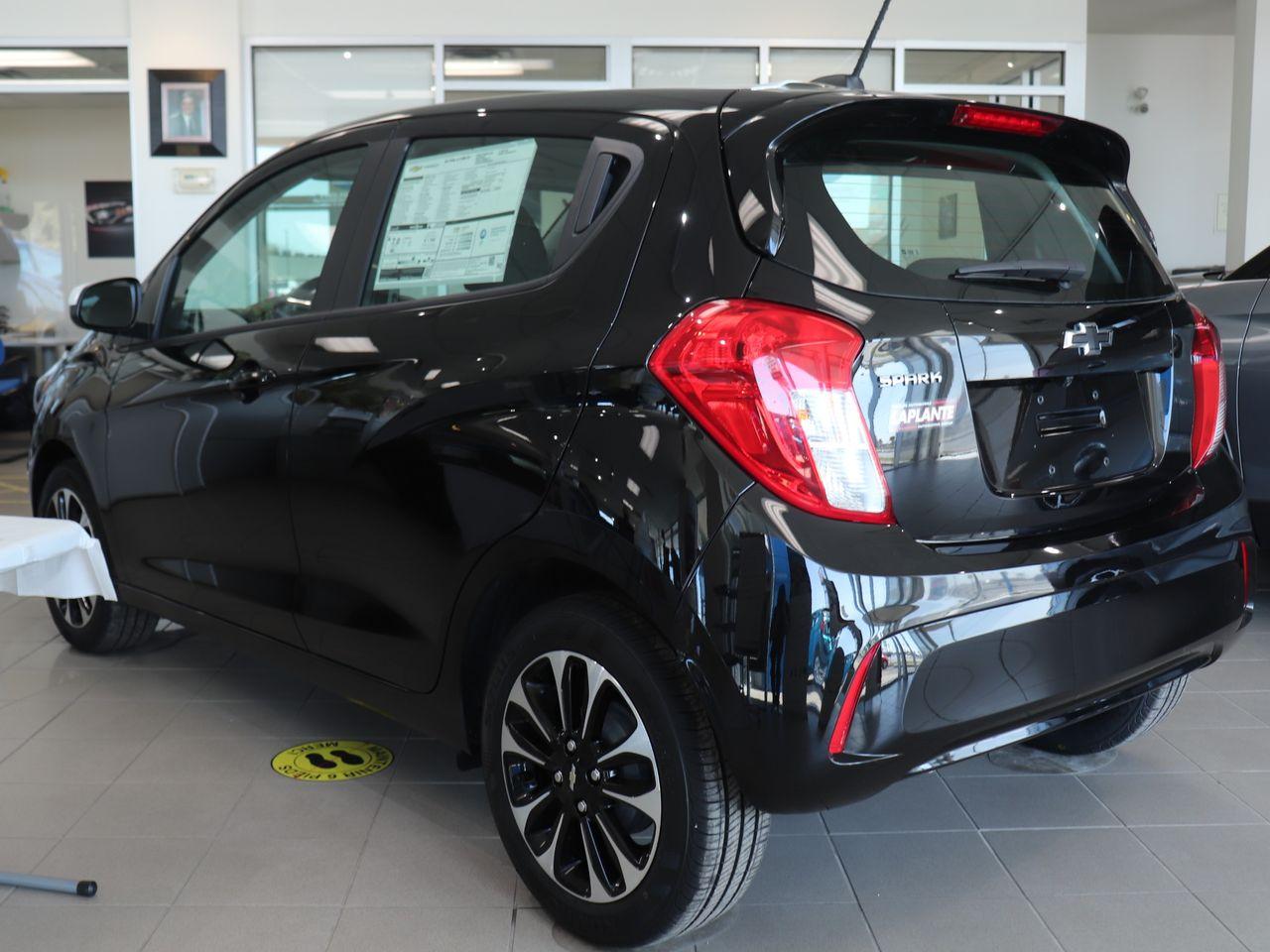 2021 Chevrolet Spark 1LT-4