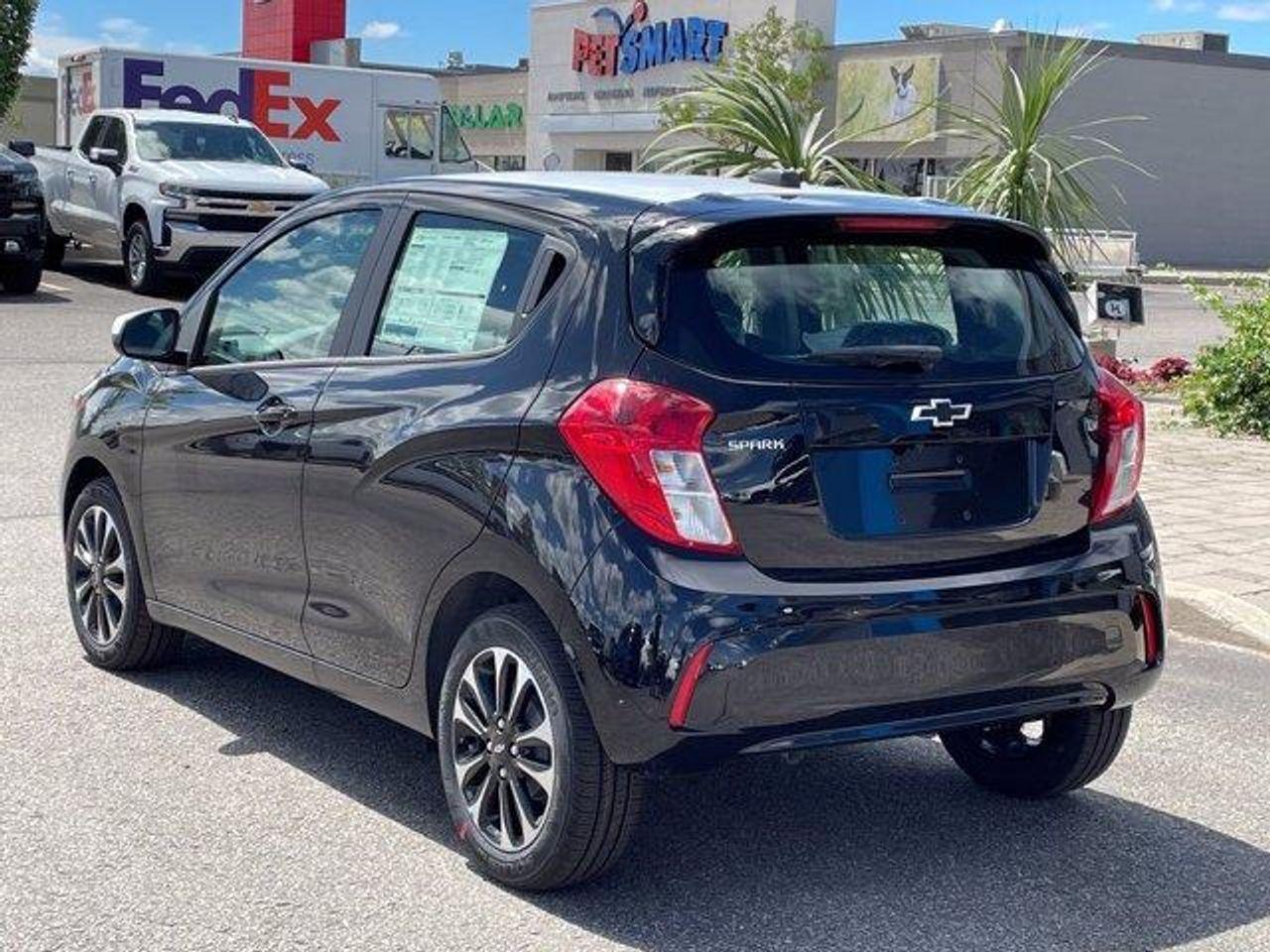 2021 Chevrolet Spark 1LT-2