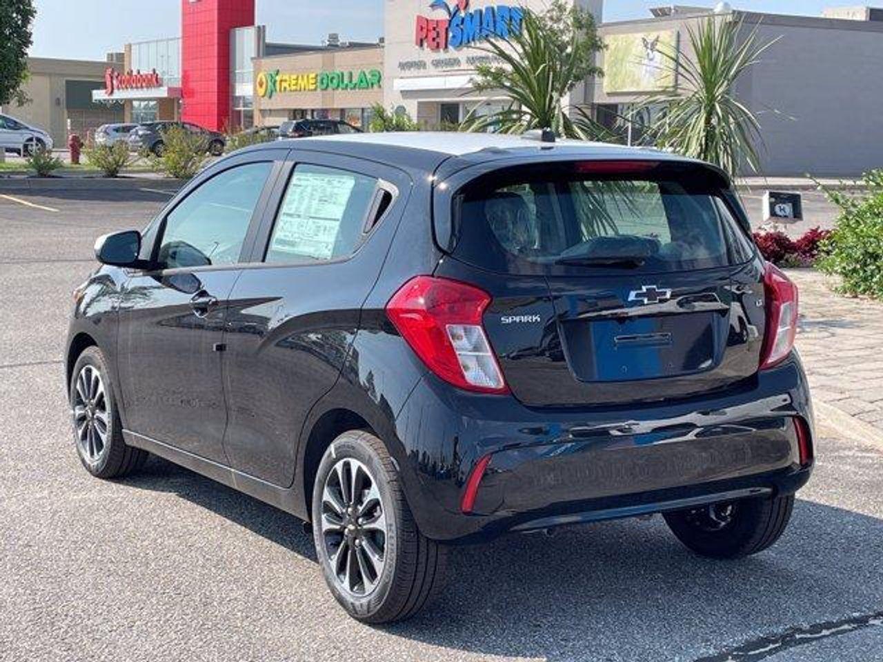 2021 Chevrolet Spark 1LT-2