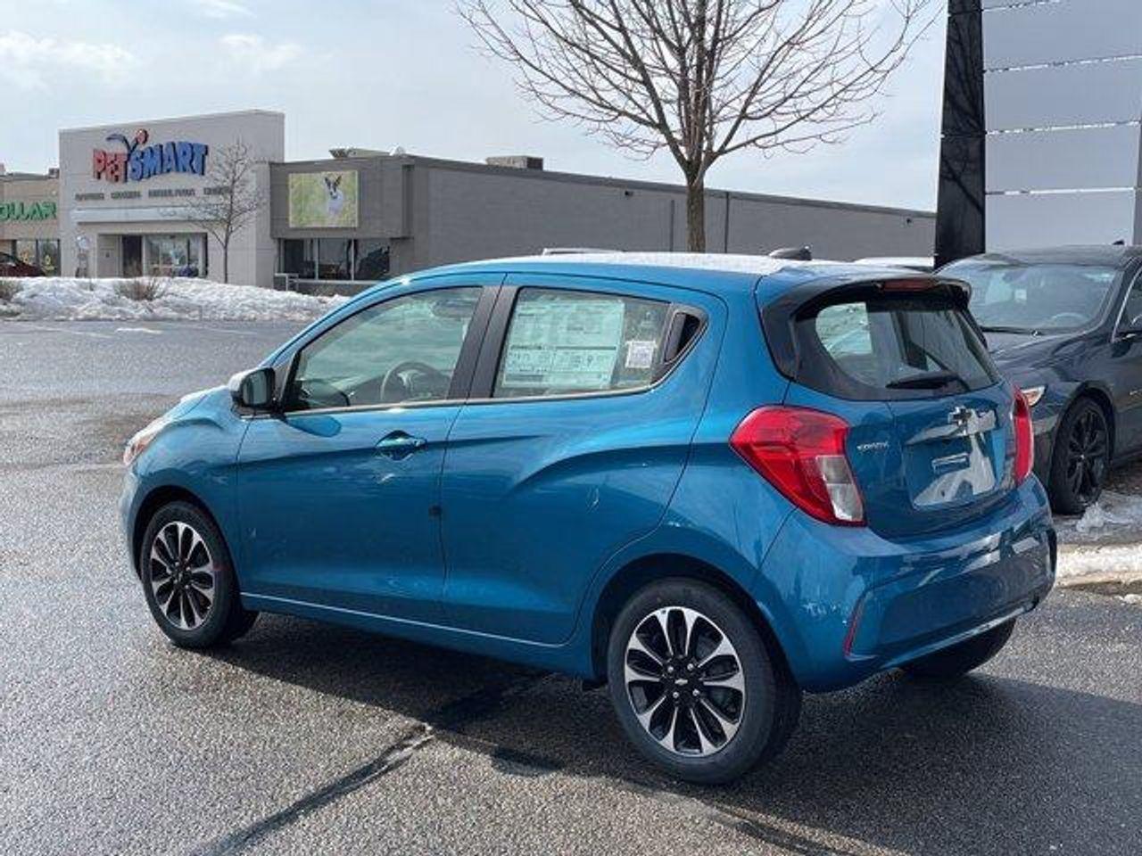 2021 Chevrolet Spark 1LT-2