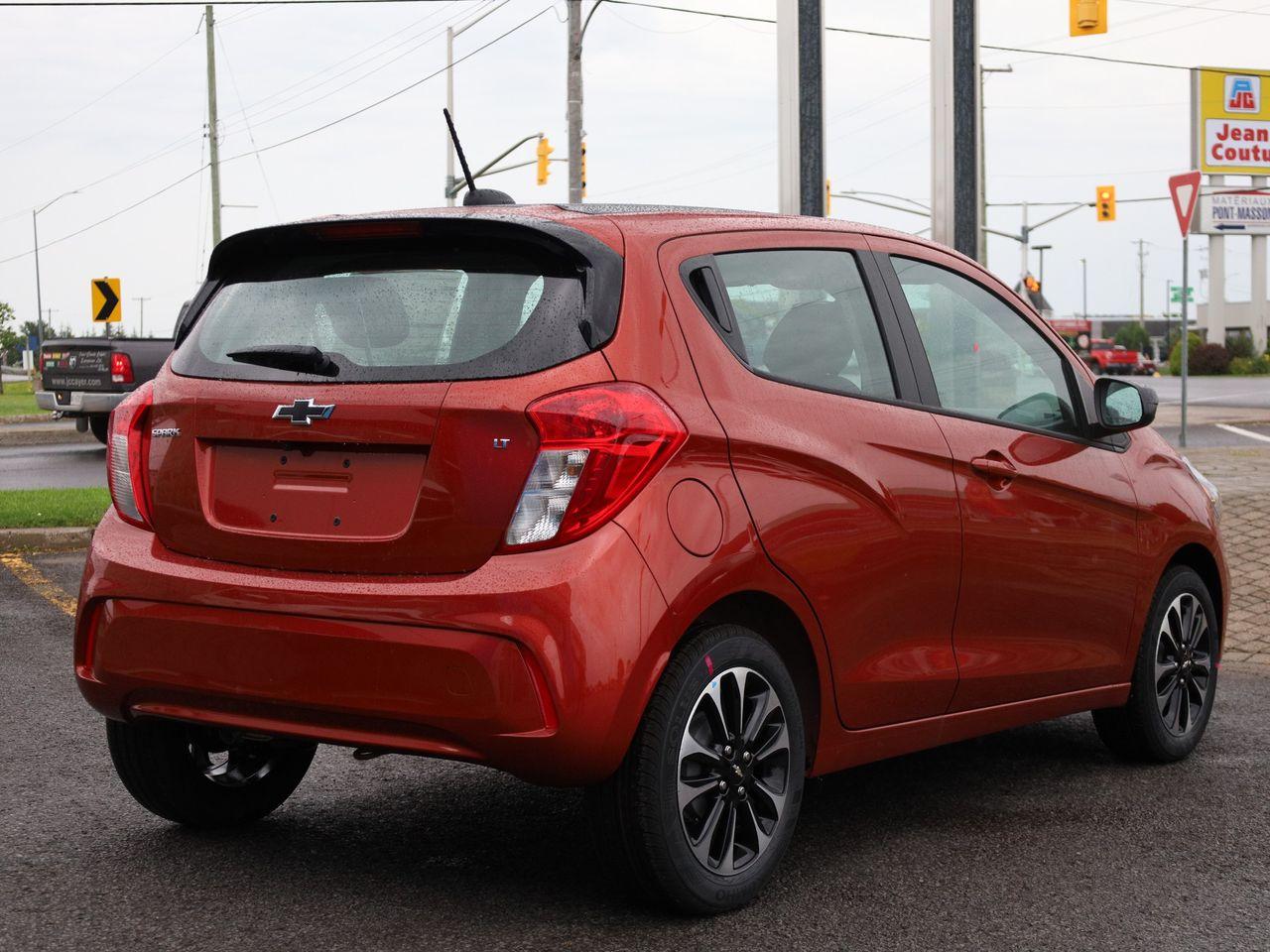 2021 Chevrolet Spark 1LT-2