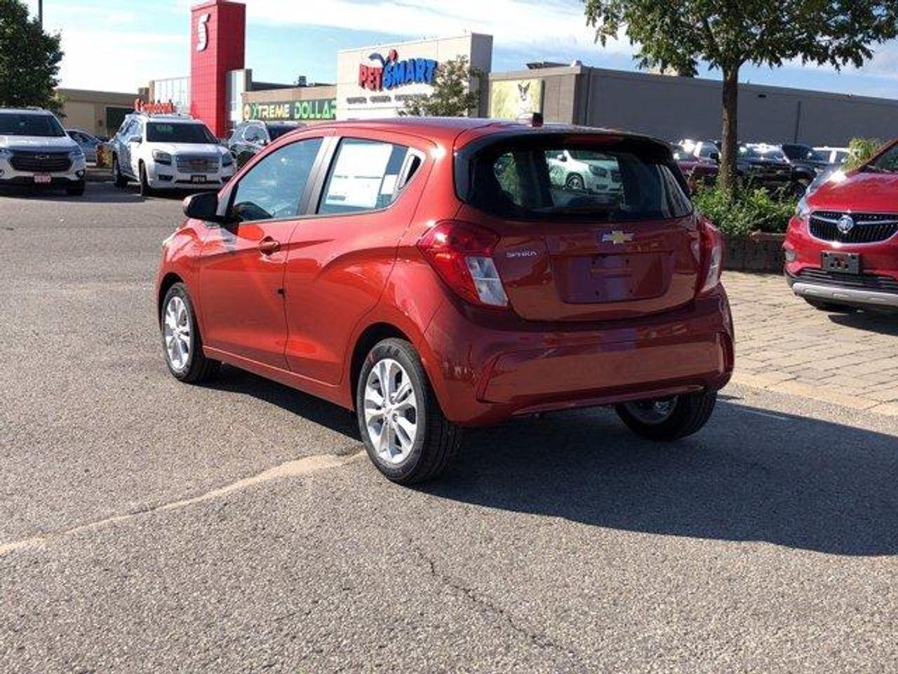 2021 Chevrolet Spark 1LT-2