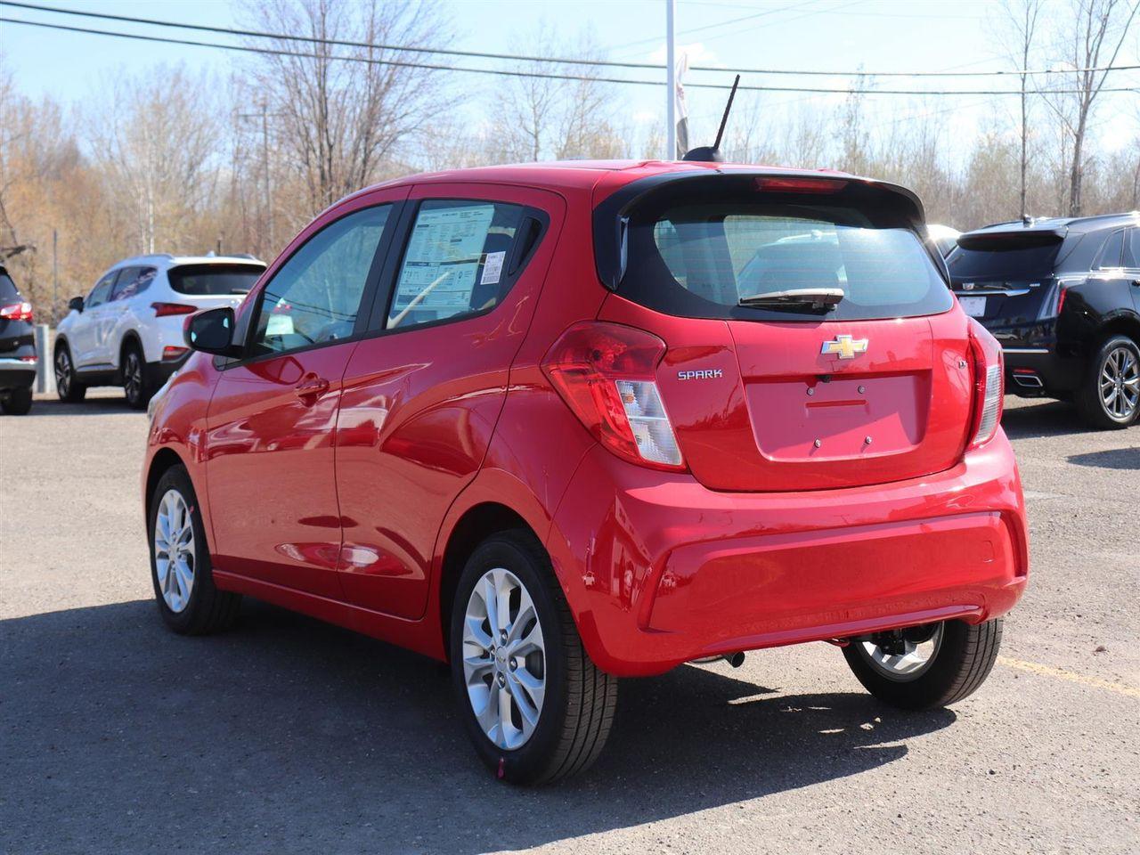 2021 Chevrolet Spark 1LT-4
