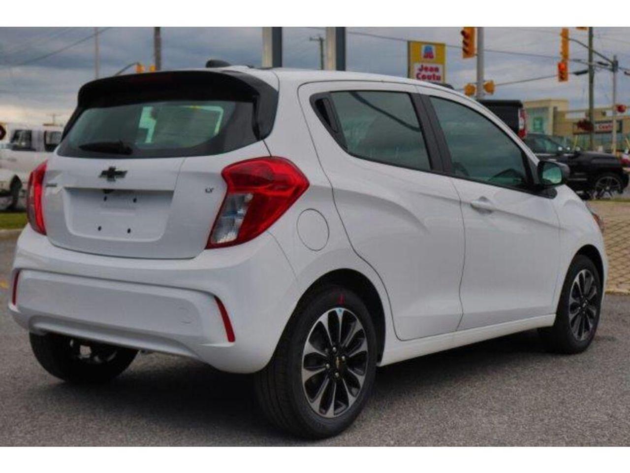 2021 Chevrolet Spark 1LT-2