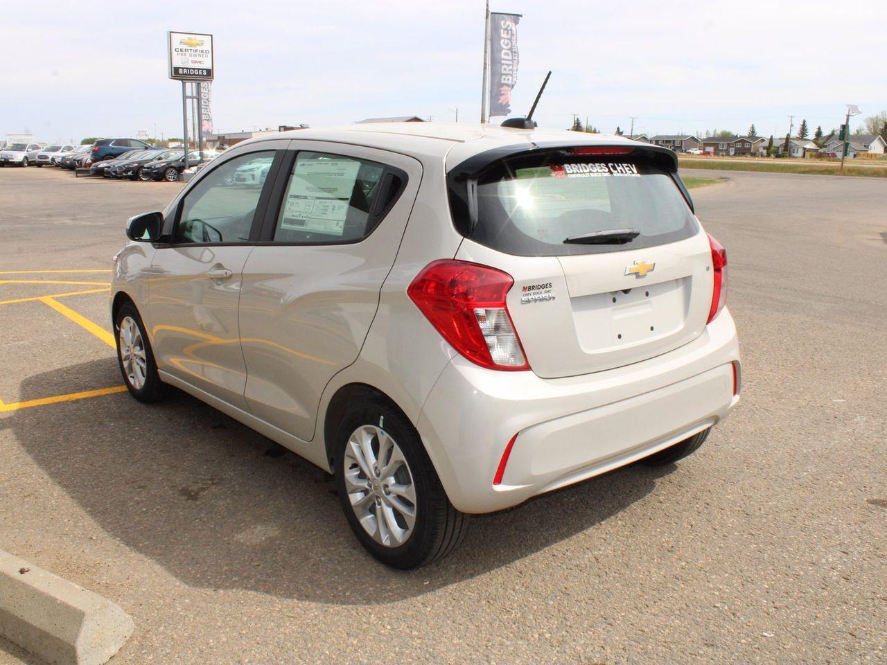2021 Chevrolet Spark 1LT-4