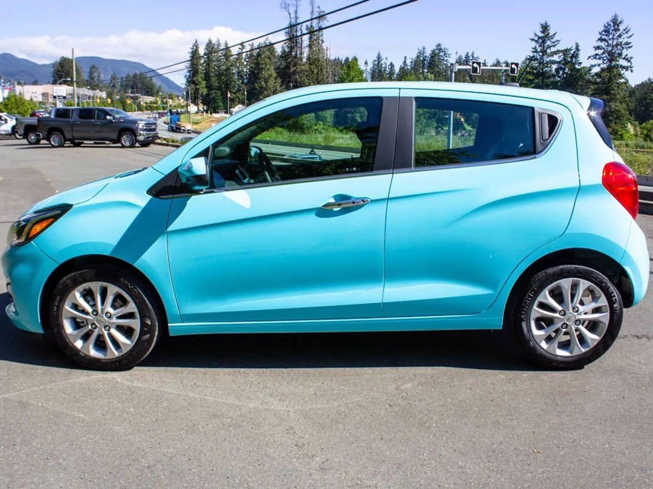 2021 Chevrolet Spark 2LT-2