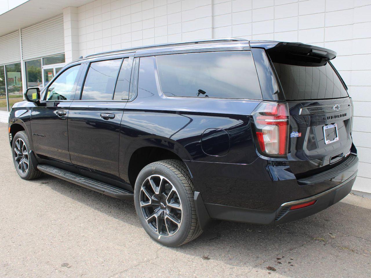 2021 Chevrolet Suburban RST-3