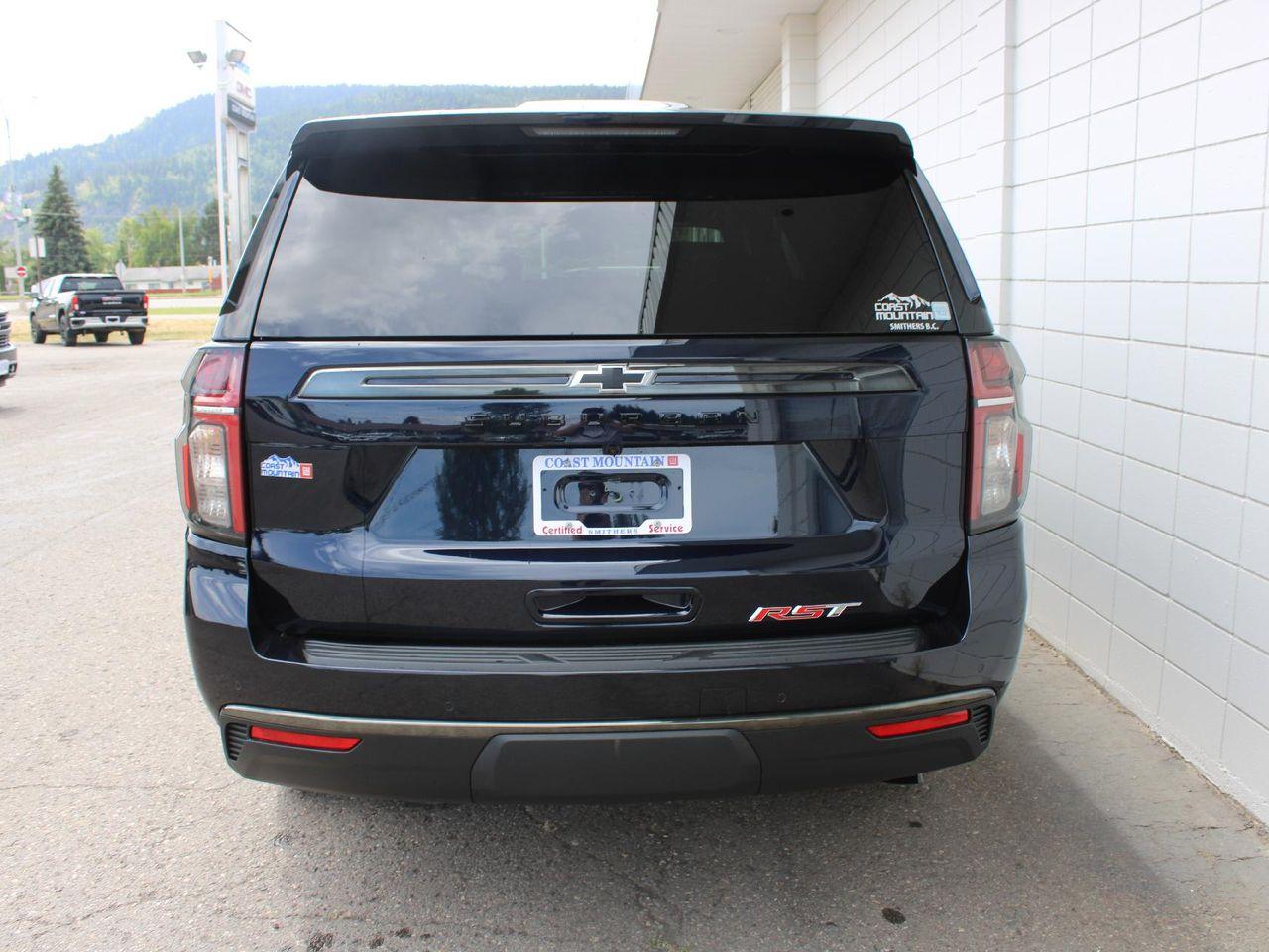 2021 Chevrolet Suburban RST-4
