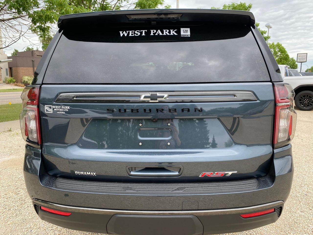 2021 Chevrolet Suburban RST-3