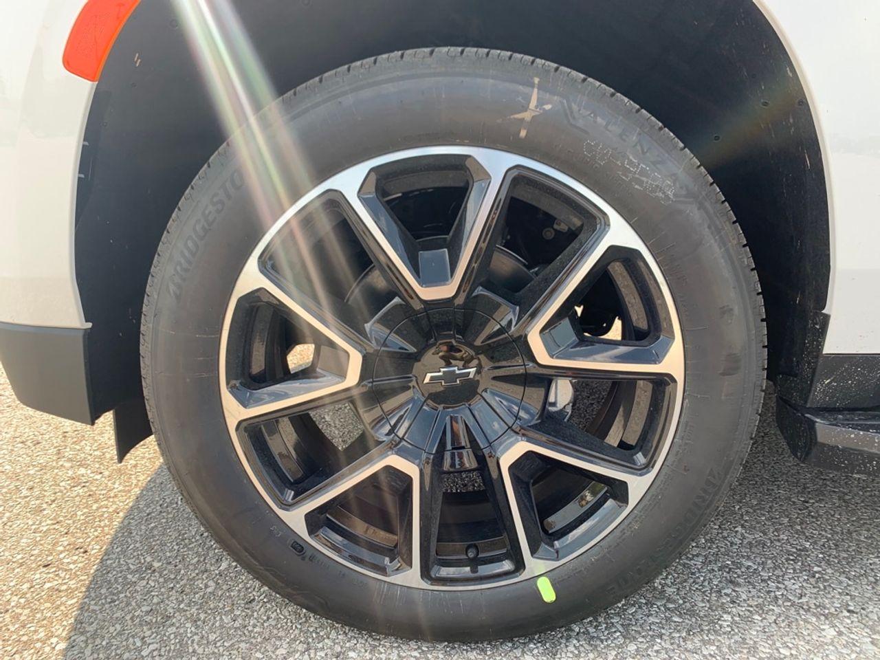 2021 Chevrolet Suburban RST-2