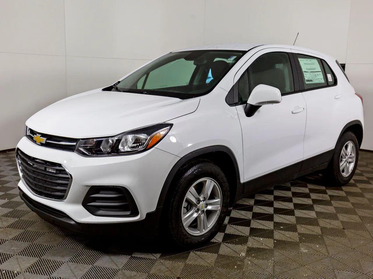 2021 Chevrolet Trax LS-3