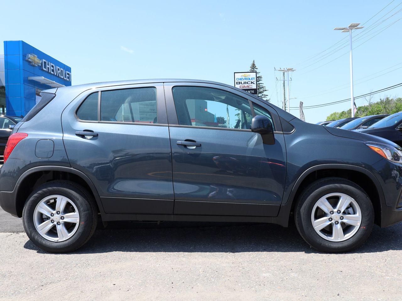 2021 Chevrolet Trax LS-1