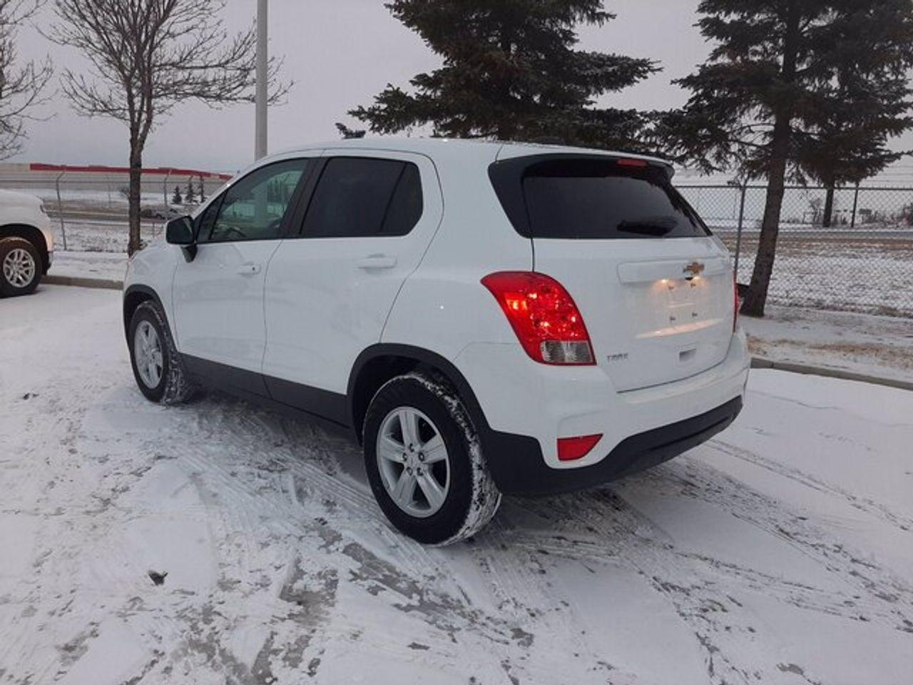 2021 Chevrolet Trax LS-1