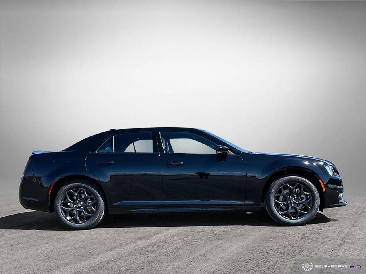 2021 Chrysler 300 LX-2