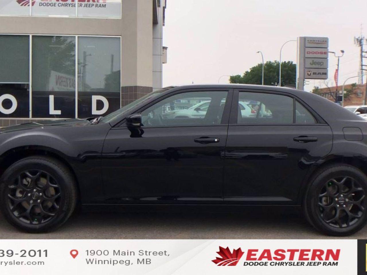 2021 Chrysler 300 LX-4