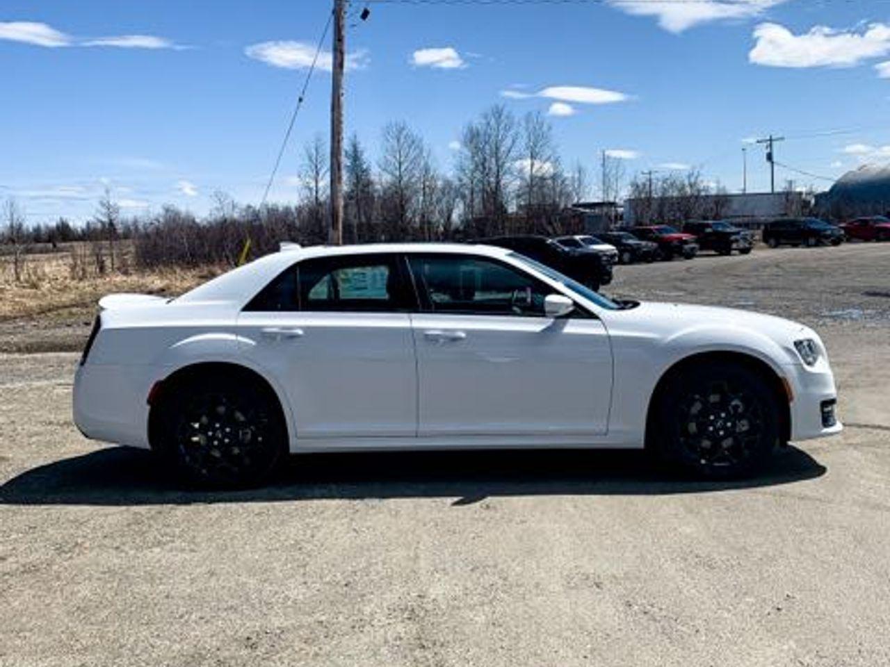 2021 Chrysler 300 LX-3