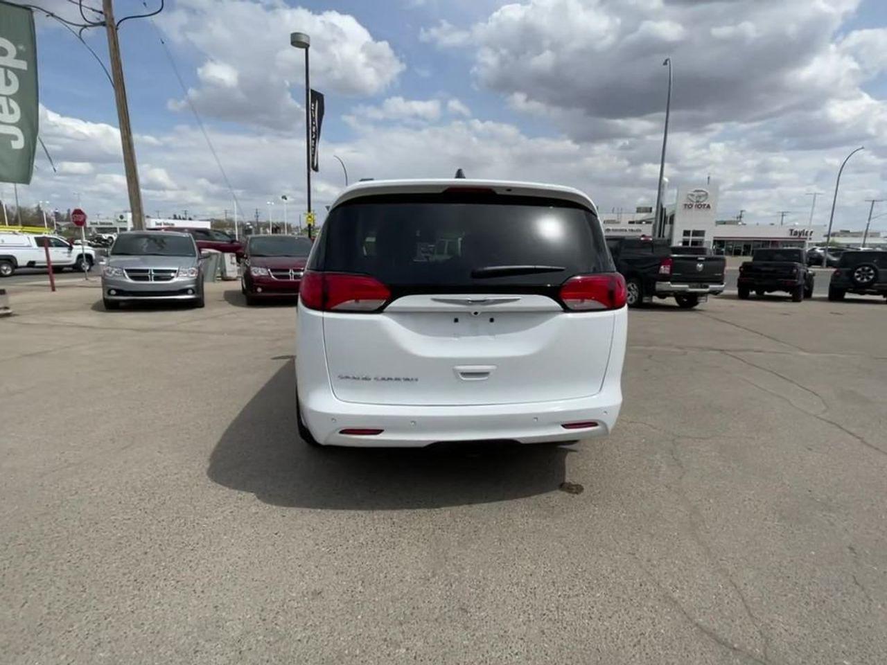 2021 Chrysler Grand Caravan SXT-3