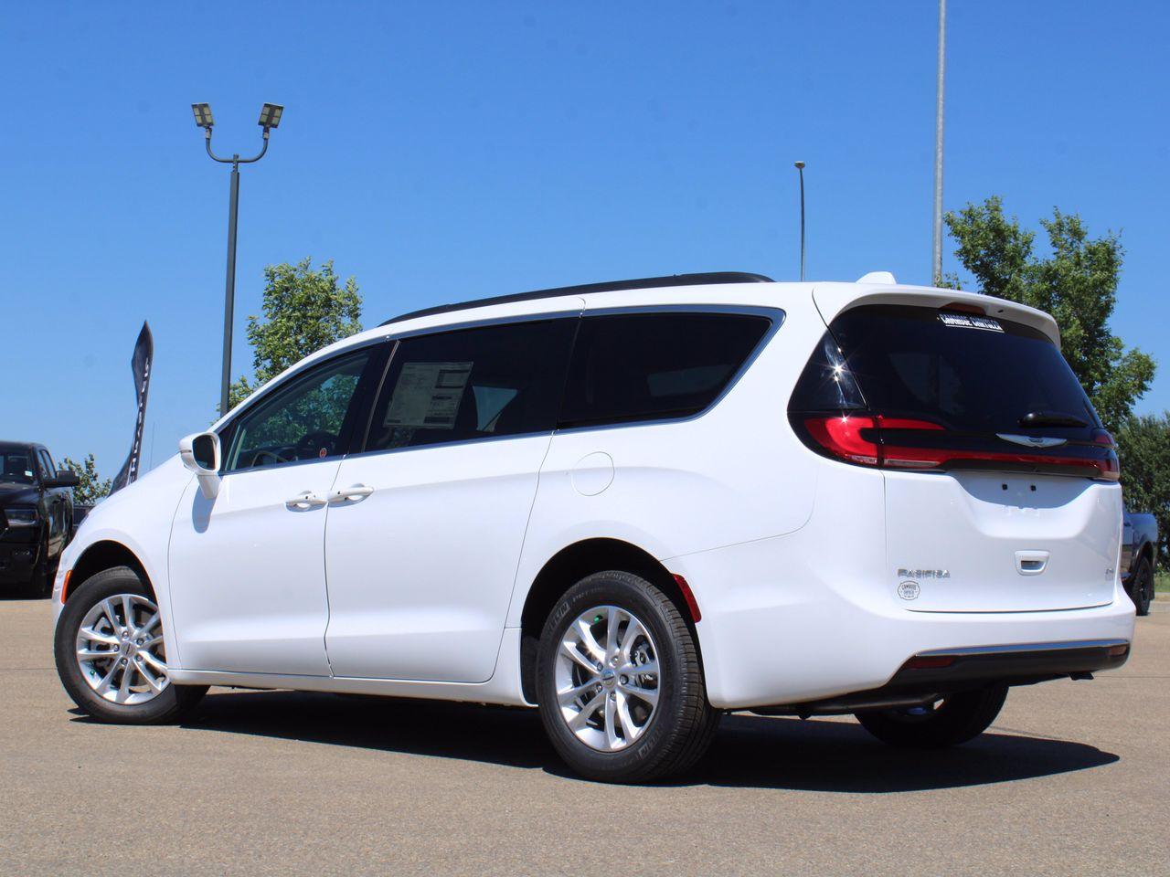 2021 Chrysler Pacifica RU-4