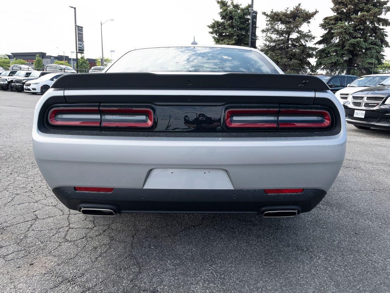2021 Dodge Challenger LA-3