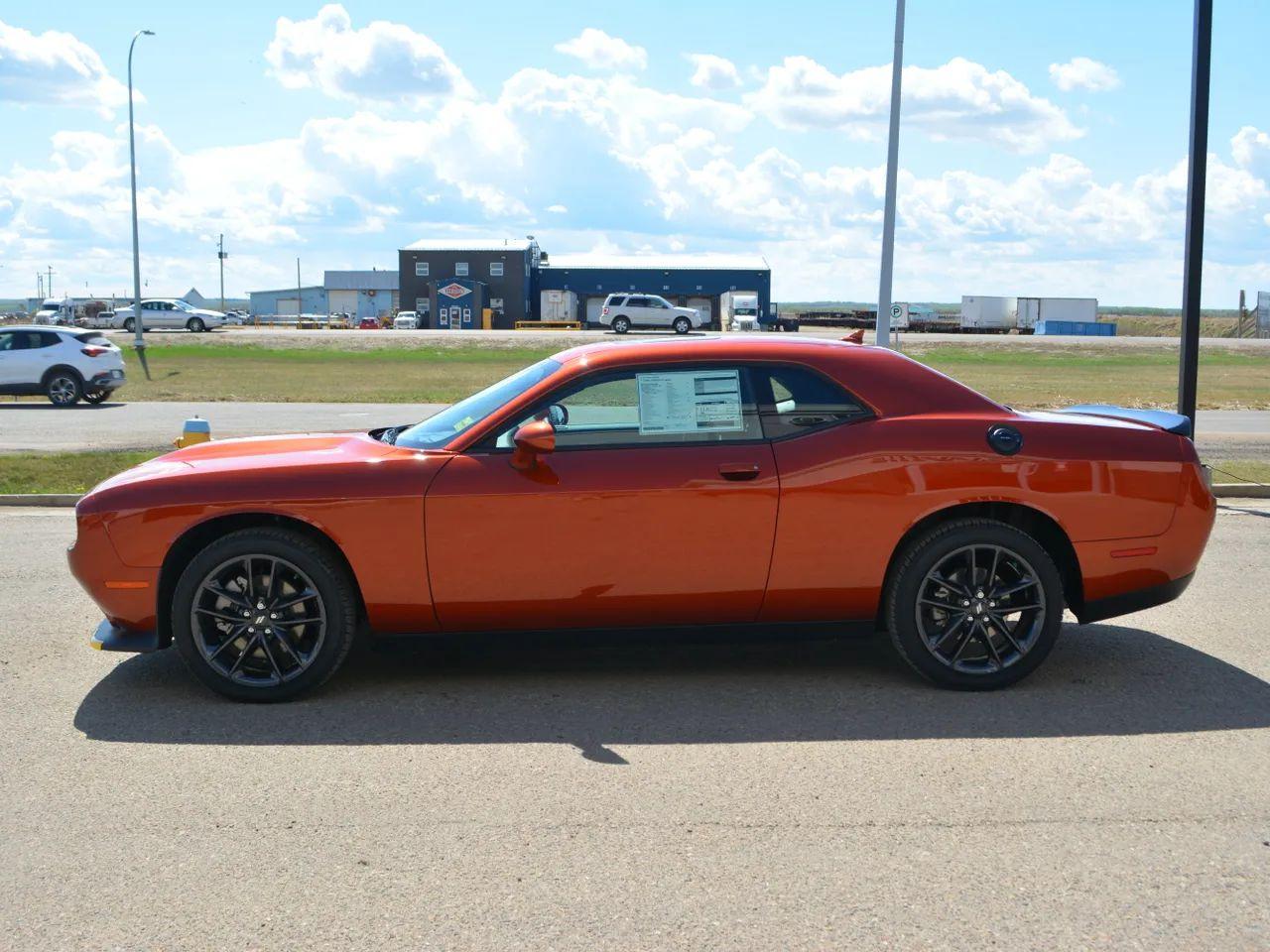 2021 Dodge Challenger LA-3