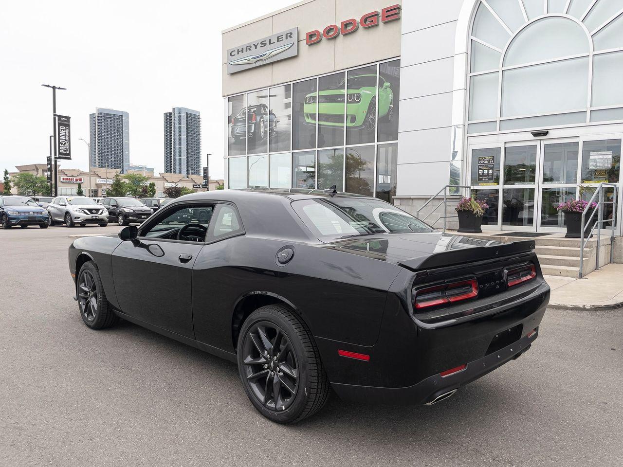 2021 Dodge Challenger LA-3